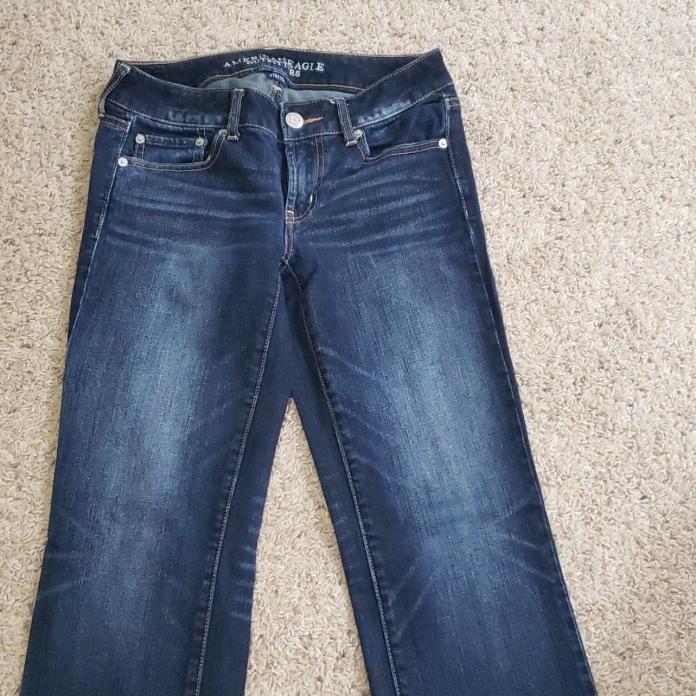 AE Jeans